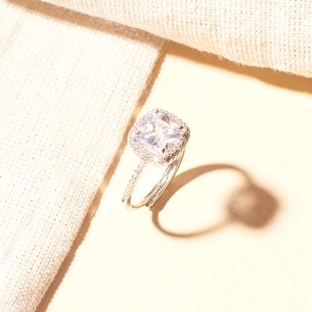 Silver Shimmering Cushion-Cut Ring - Image 4