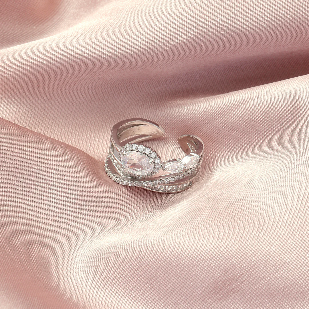 Royal Diamond Crown Ring - Image 5